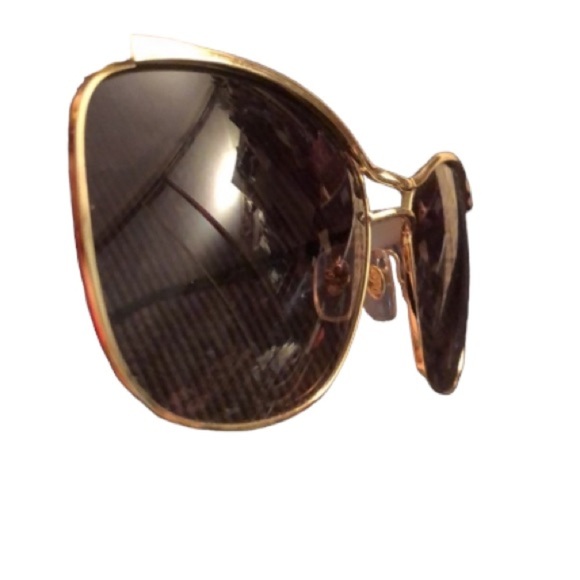 Dolce Gabbana gold rimmed aviator sunglasses with case - Picture 5 of 13